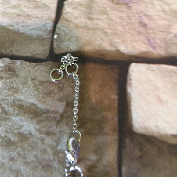 Lady bug Flower necklace - Picture 3 of 6